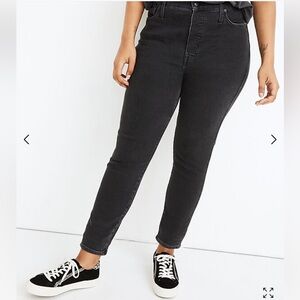 Madewell Curvy High-Rise Skinny Jeans in Starkey Wash Size 33